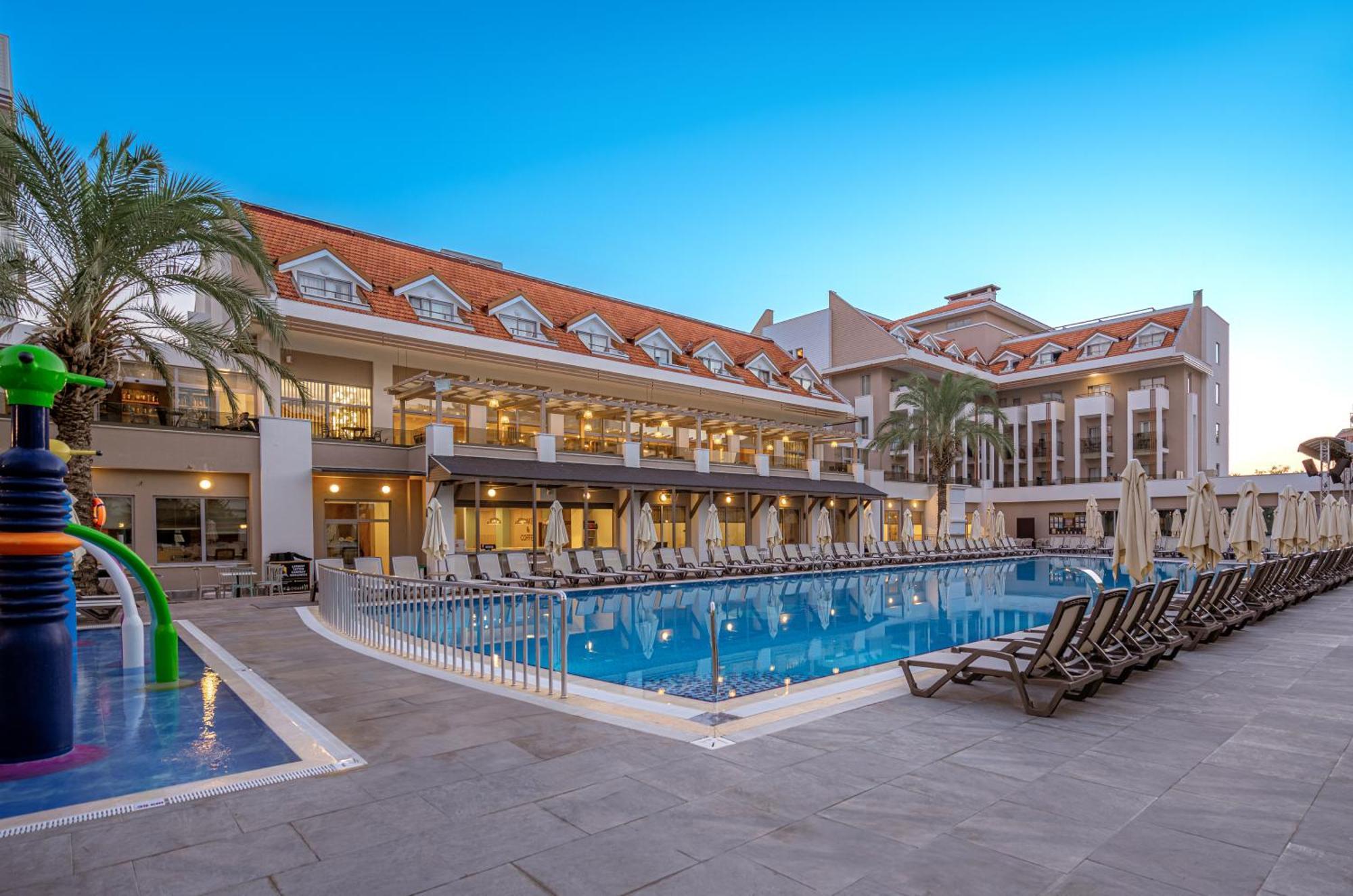 Side Story Resort & Spa Extérieur photo