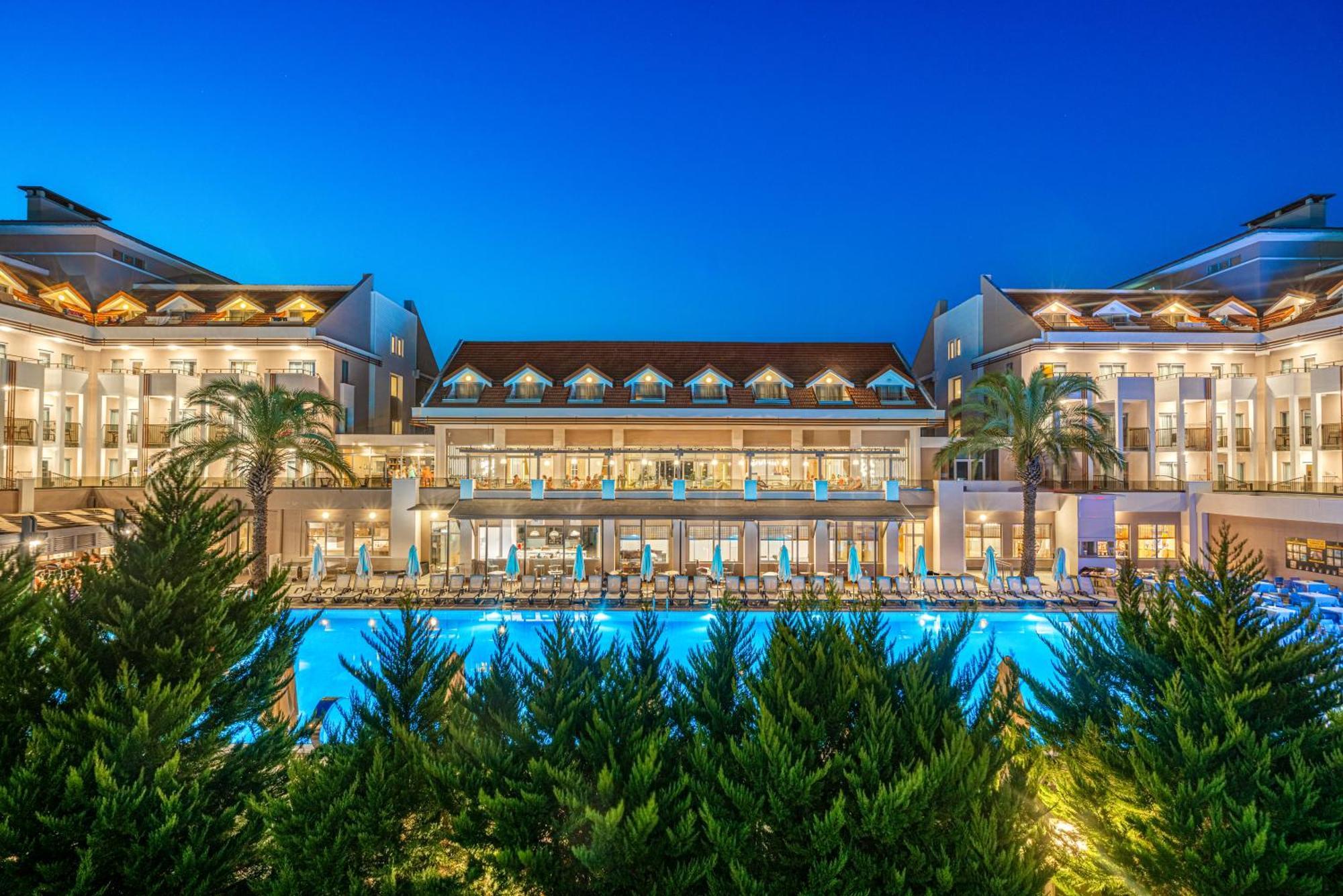 Side Story Resort & Spa Extérieur photo