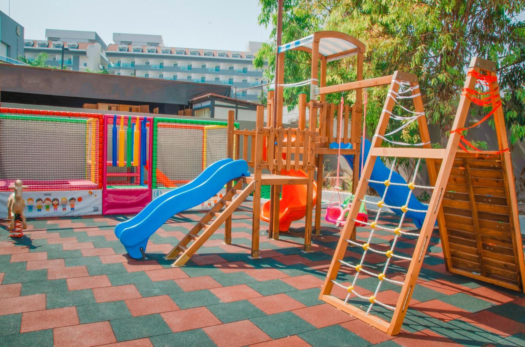 Side Story Resort & Spa Extérieur photo